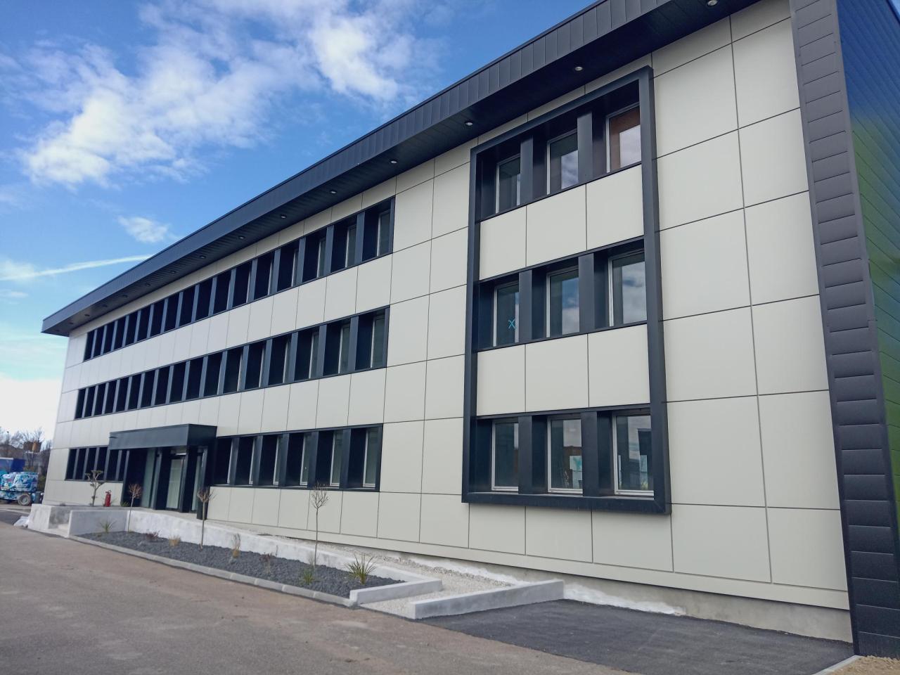 Bureau Saint-Priest 1055m² Location bureau Saint-Priest Rhône OLBUR2203031 0